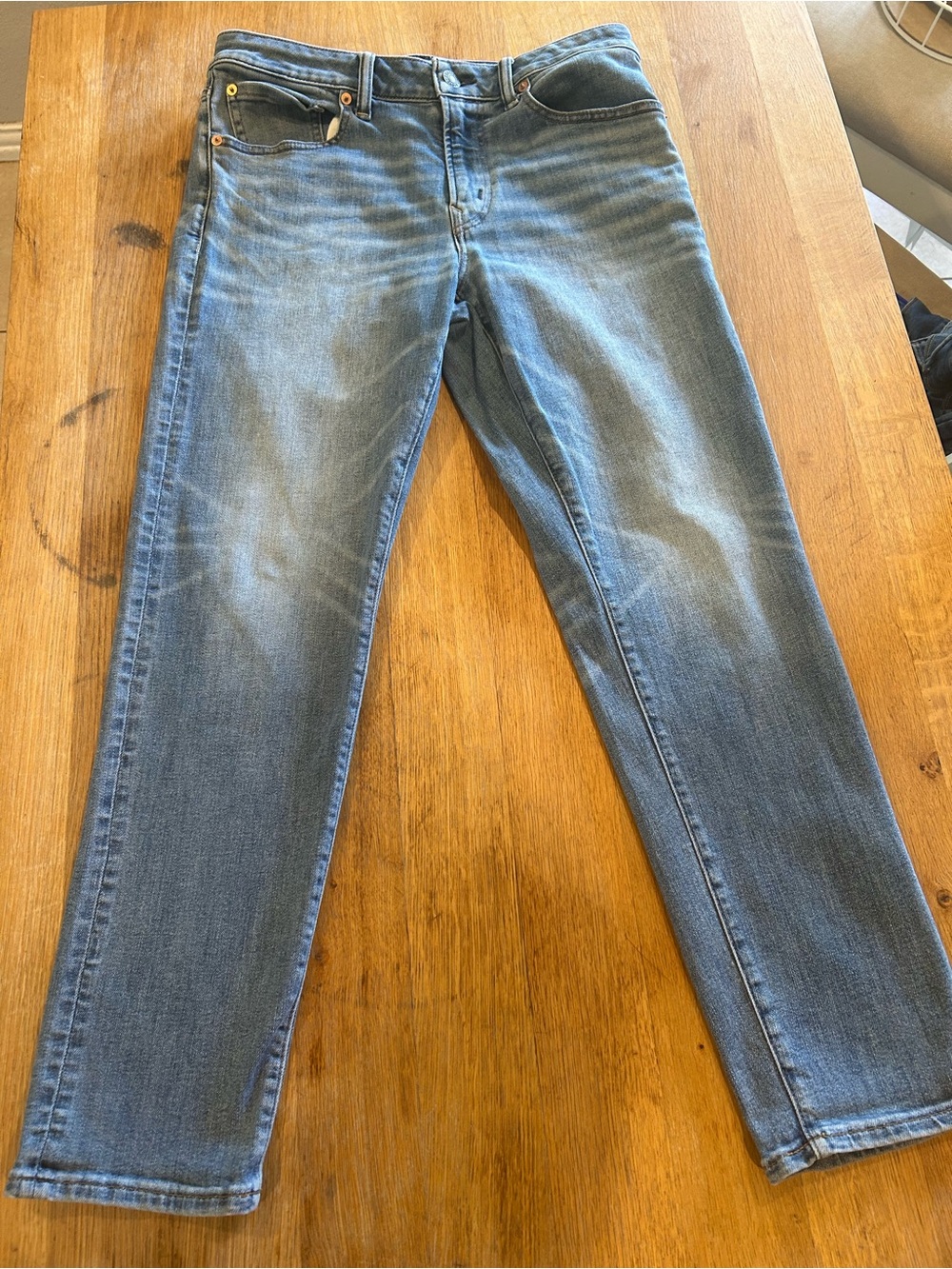 American Eagle Outfitters Women's Slim Straight Jeans - Light Blue Wash
